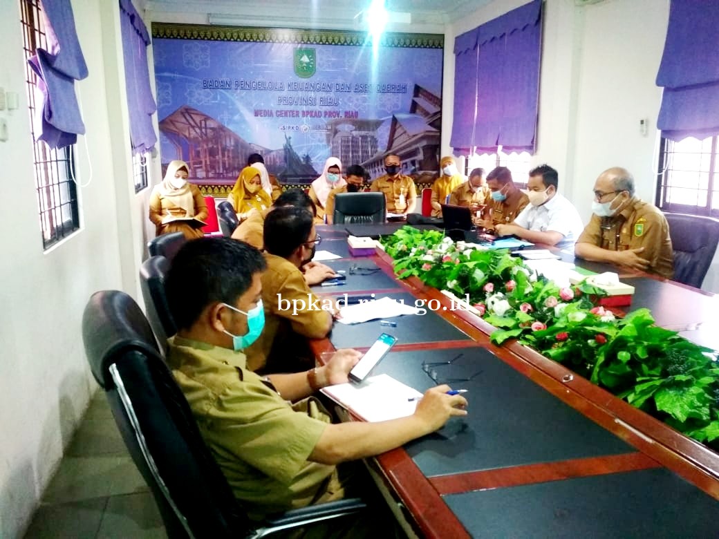 Rapat Evaluasi Realisasi Keuangan dan Fisik Kegiatan/Subkegiatan BPKAD Provinsi Riau Tahun Anggaran 2021 Triwulan I (TW I)