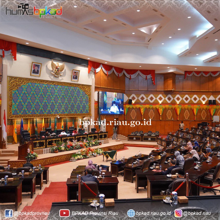 Gubernur dan DPRD sepakati Perubahan APBD Riau 2023