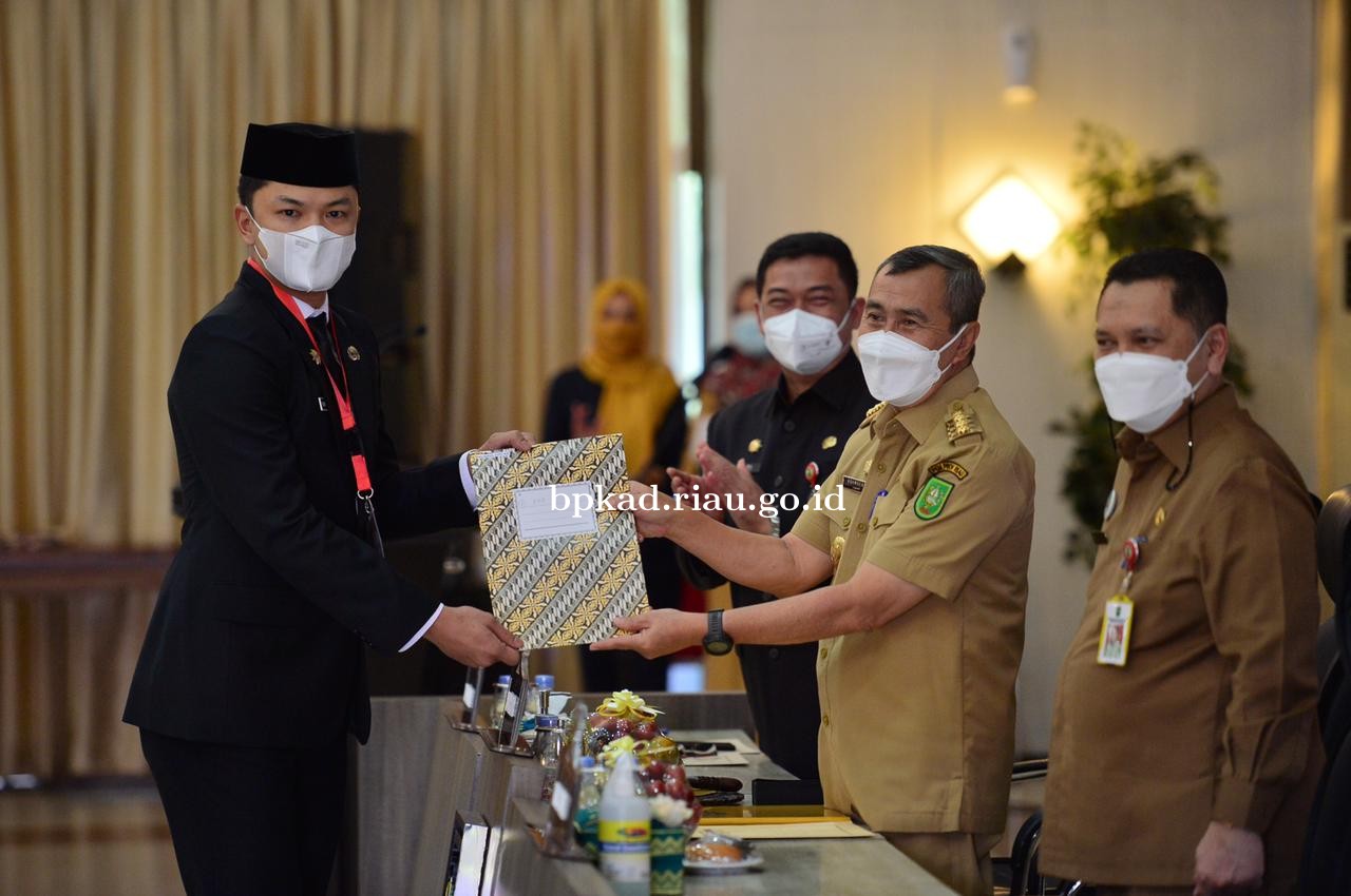 Peserta Pelatihan Kepemimpinan Pengawas Angkatan XII dari BPKAD Provinsi Riau raih Pemuncak III